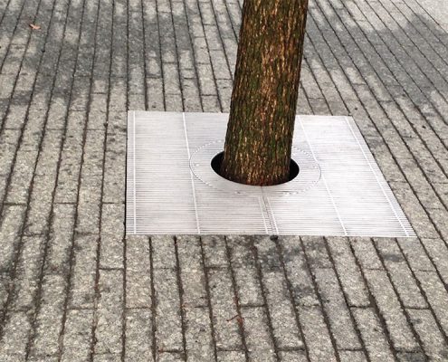 National September 11 Memorial Plaza, Custom Tree Grates. Photo Credit: KC Fabrications National September 11 Memorial Plaza, Custom Tree Grates. Photo Credit: KC Fabrications